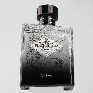 옴므 블랙 고보습 남성 토너 135ml